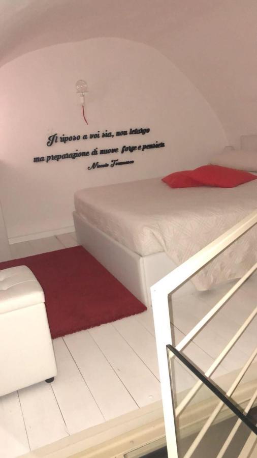 Ostuni 21Mqsuitehomes, Appartamento Con Mini Piscina Privata, Appartamenti Con Vasca Idromassaggio & Appartamenti Standard Остуни Экстерьер фото
