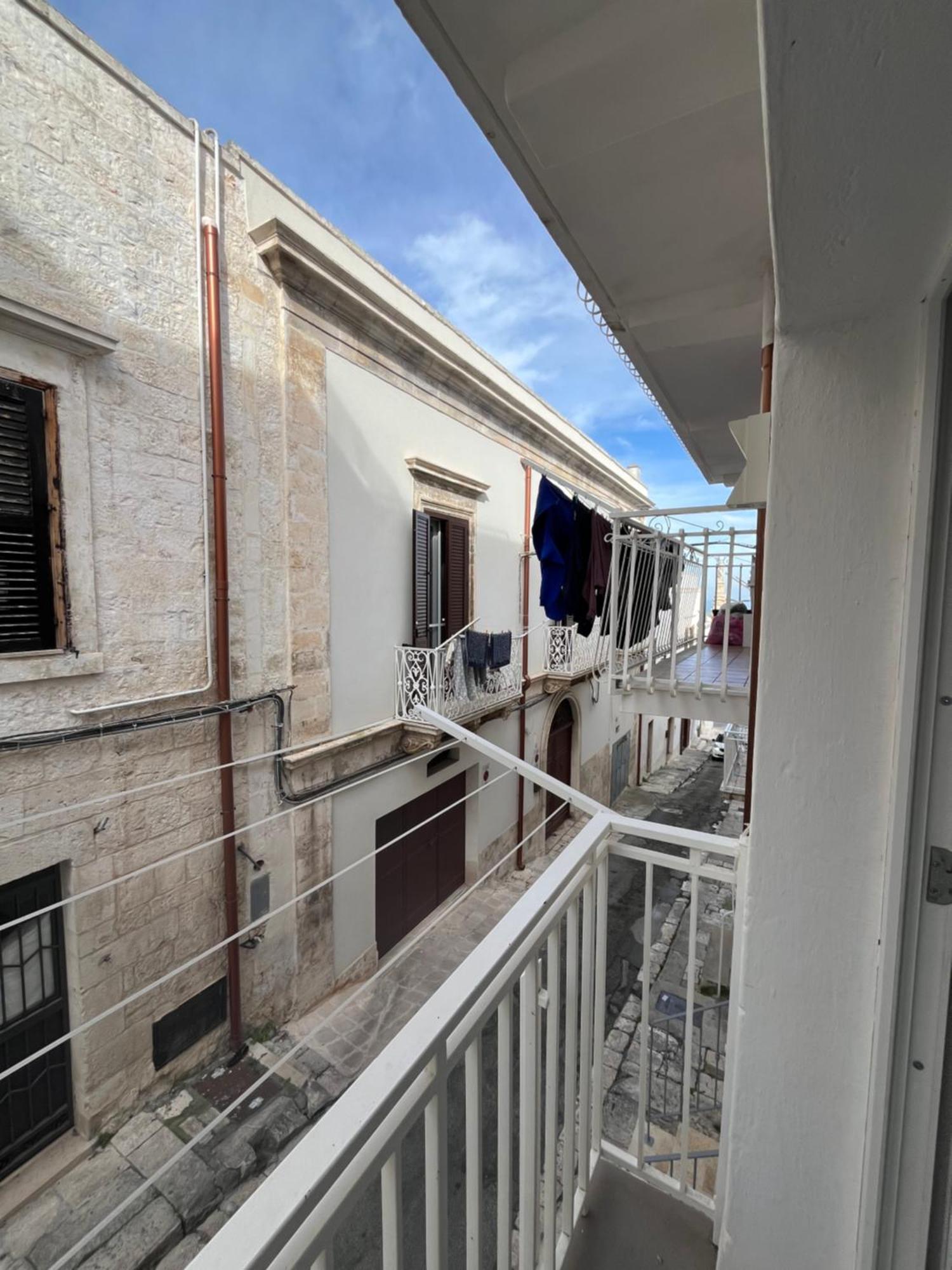 Ostuni 21Mqsuitehomes, Appartamento Con Mini Piscina Privata, Appartamenti Con Vasca Idromassaggio & Appartamenti Standard Остуни Экстерьер фото