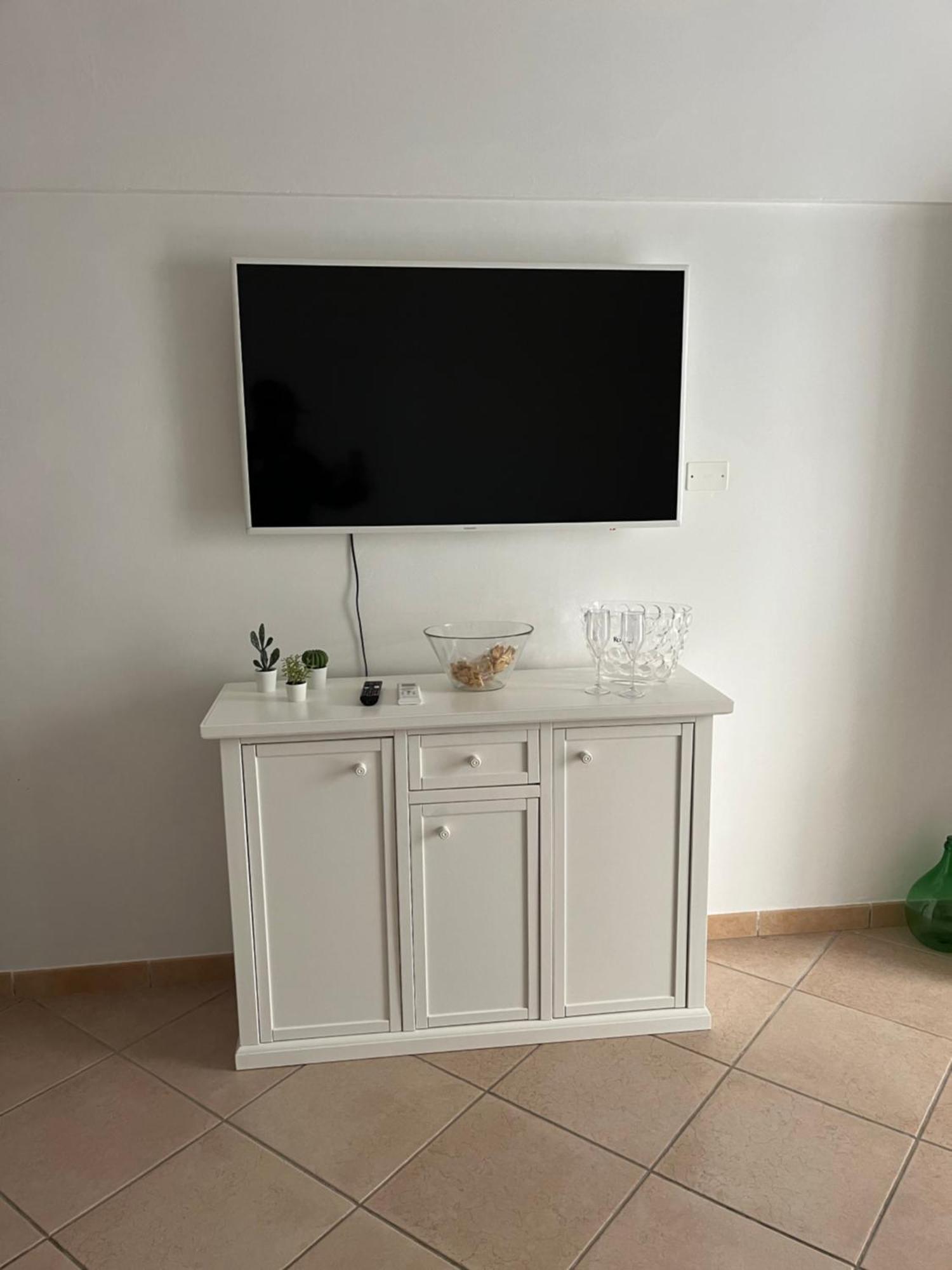 Ostuni 21Mqsuitehomes, Appartamento Con Mini Piscina Privata, Appartamenti Con Vasca Idromassaggio & Appartamenti Standard Остуни Экстерьер фото