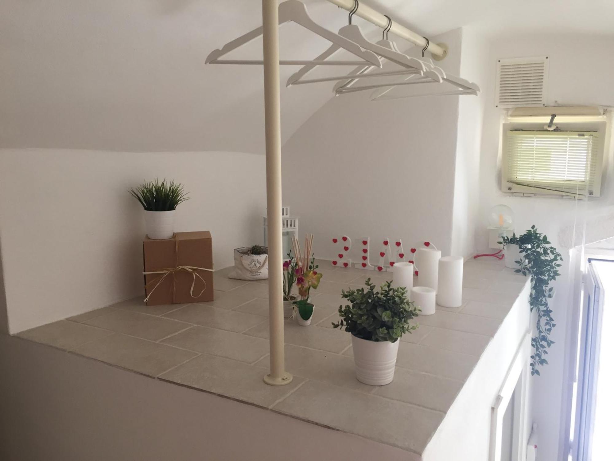 Ostuni 21Mqsuitehomes, Appartamento Con Mini Piscina Privata, Appartamenti Con Vasca Idromassaggio & Appartamenti Standard Остуни Экстерьер фото